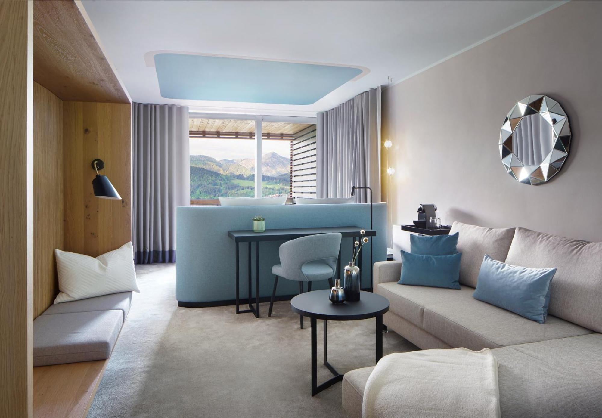 Das 테게른제 외부 사진 A room at the Hotel de la Paix