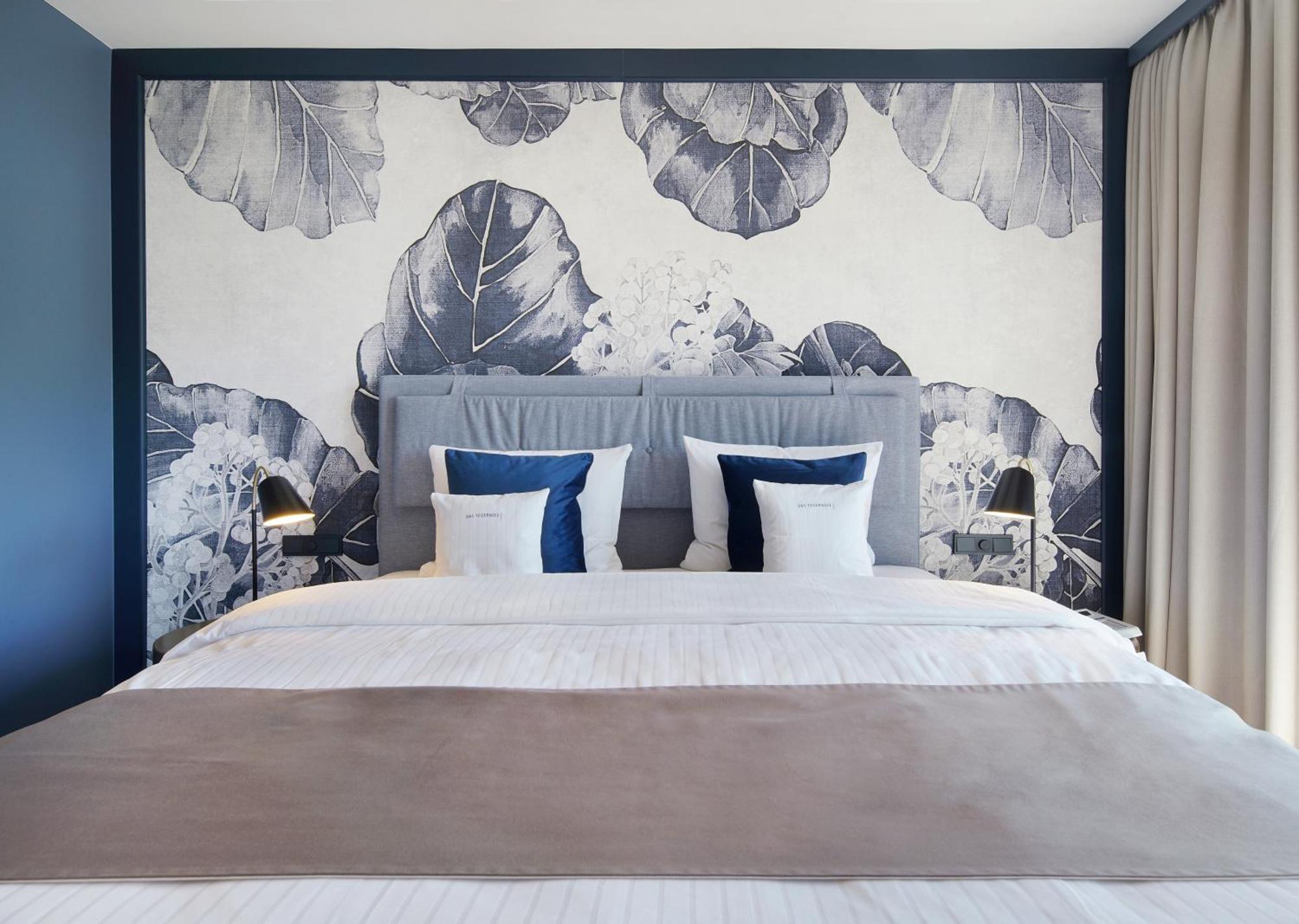 Das 테게른제 외부 사진 A bedroom at the hotel