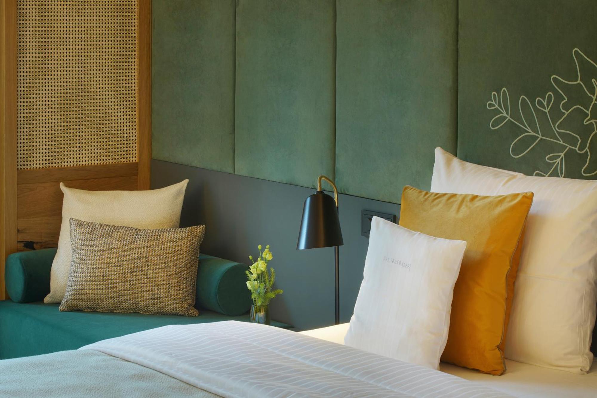 Das 테게른제 외부 사진 A bedroom at the hotel